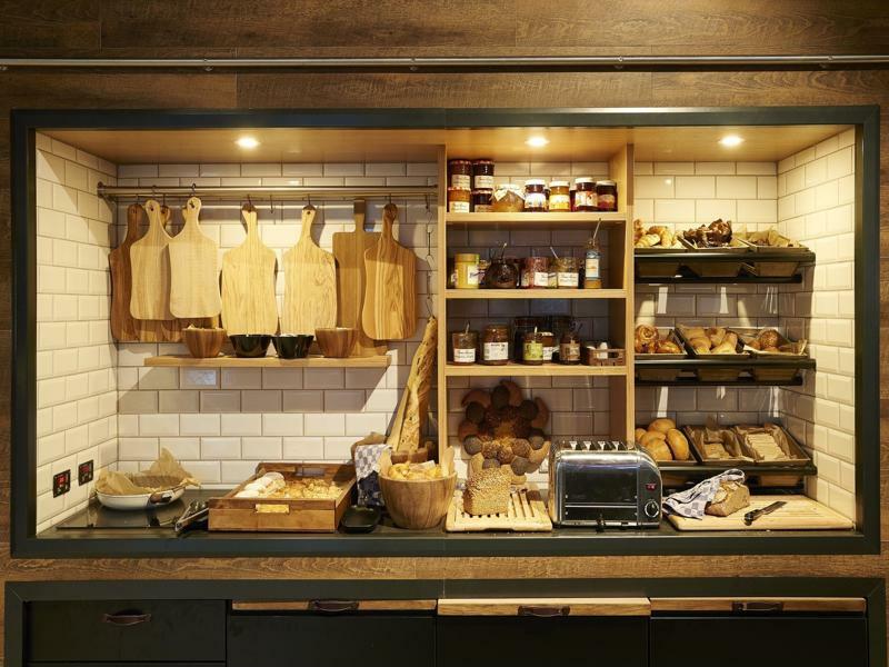 Hotel Moxy Munich Messe 4*